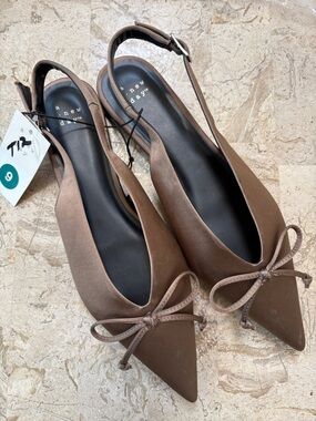 Elegant Slingback Camille Satin Bow Flat Slip On Size 9